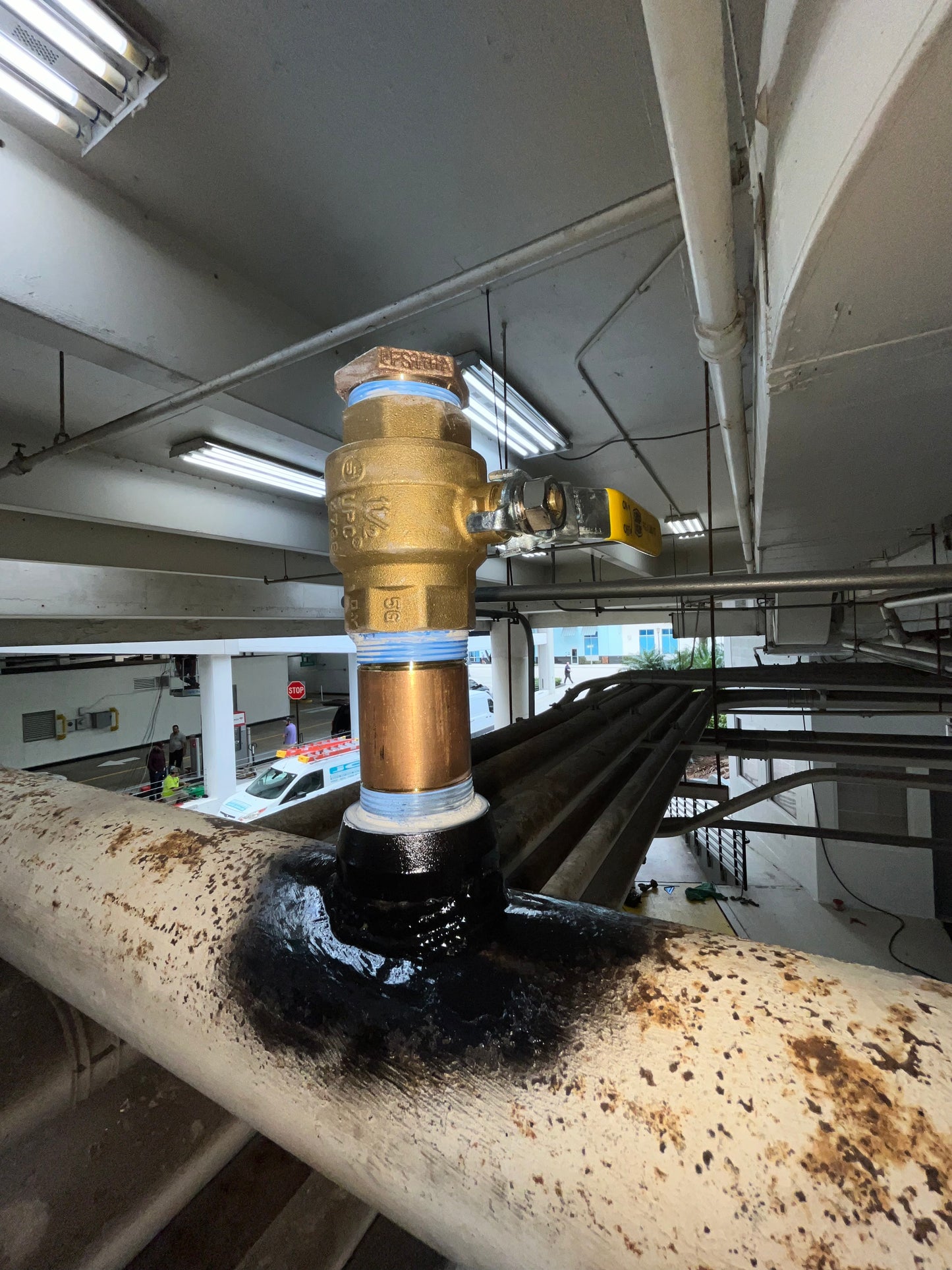 Valve Installation / Hot Taps